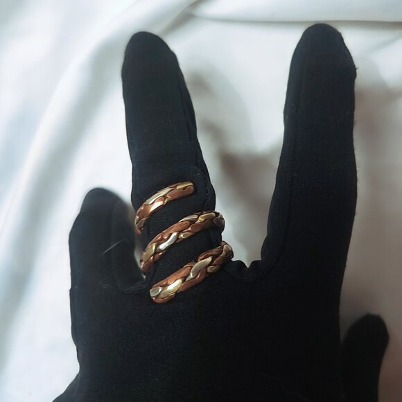 Tibetan Twisted Tri-Metal Healing Ring - Picture 1 of 5